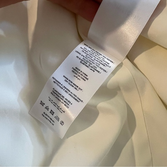 Significant Other Nula Blazer Dress in Cream - Picture 10 of 10